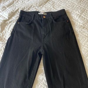 Zara Black High-Waist Straight-Leg Jean (Size: 6)